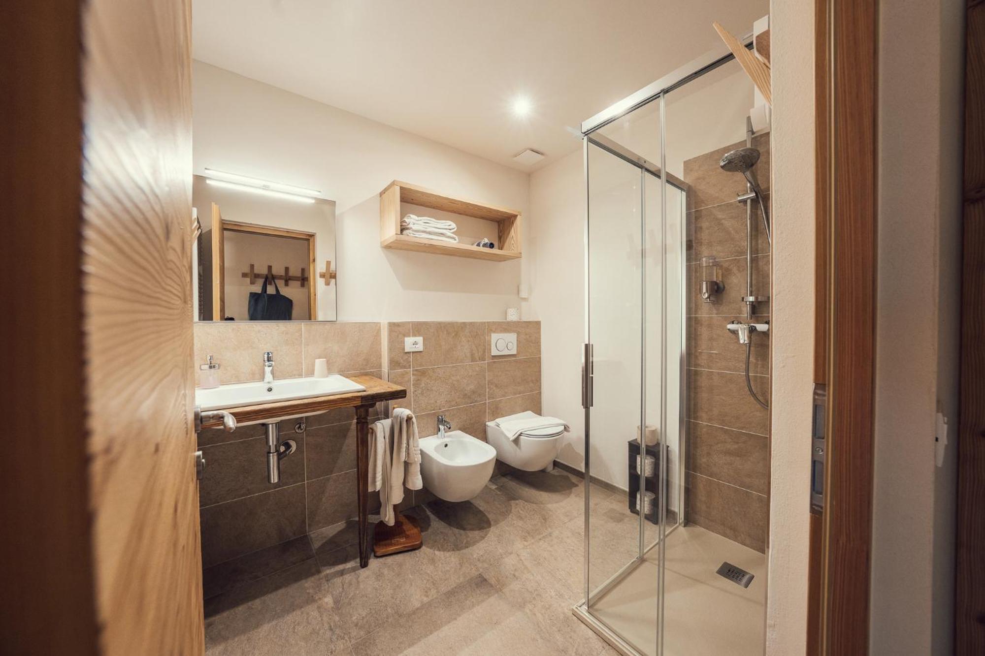 Albergo Locanda Mistral Acceglio Bagian luar foto