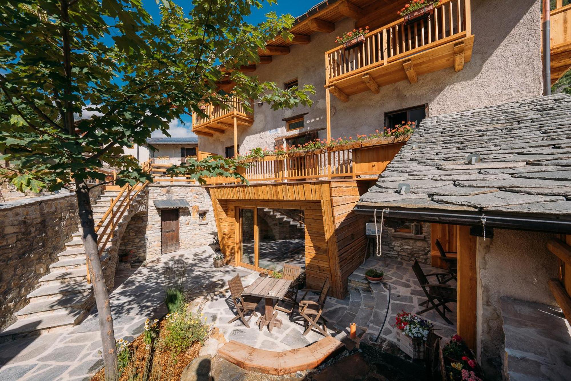 Albergo Locanda Mistral Acceglio Bagian luar foto